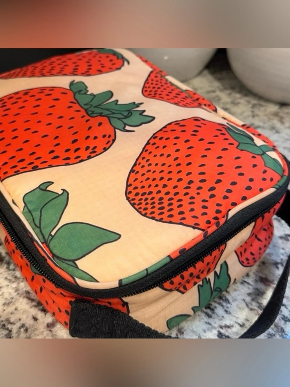 BAGGU Strawberry Print Crossbody Bag in Red, Green, Cream